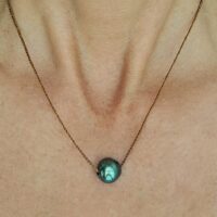 green-tahitian-pearl-adjustable-leather-necklace